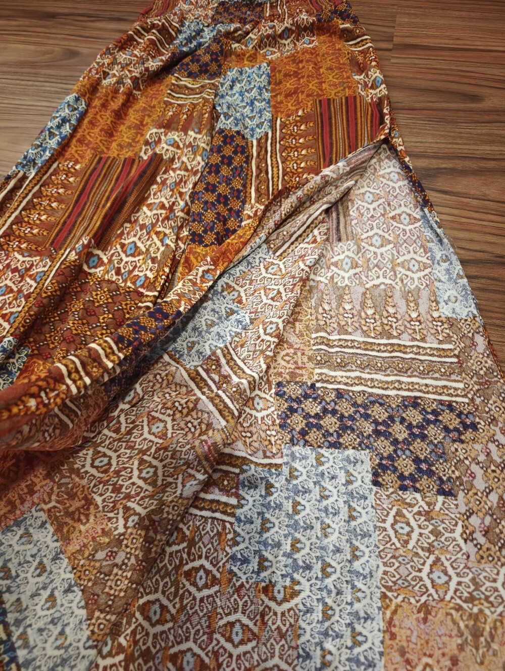Main Strip Patchwork Wide-Leg Split Pants in Rust & Blue - Picture 5 of 8